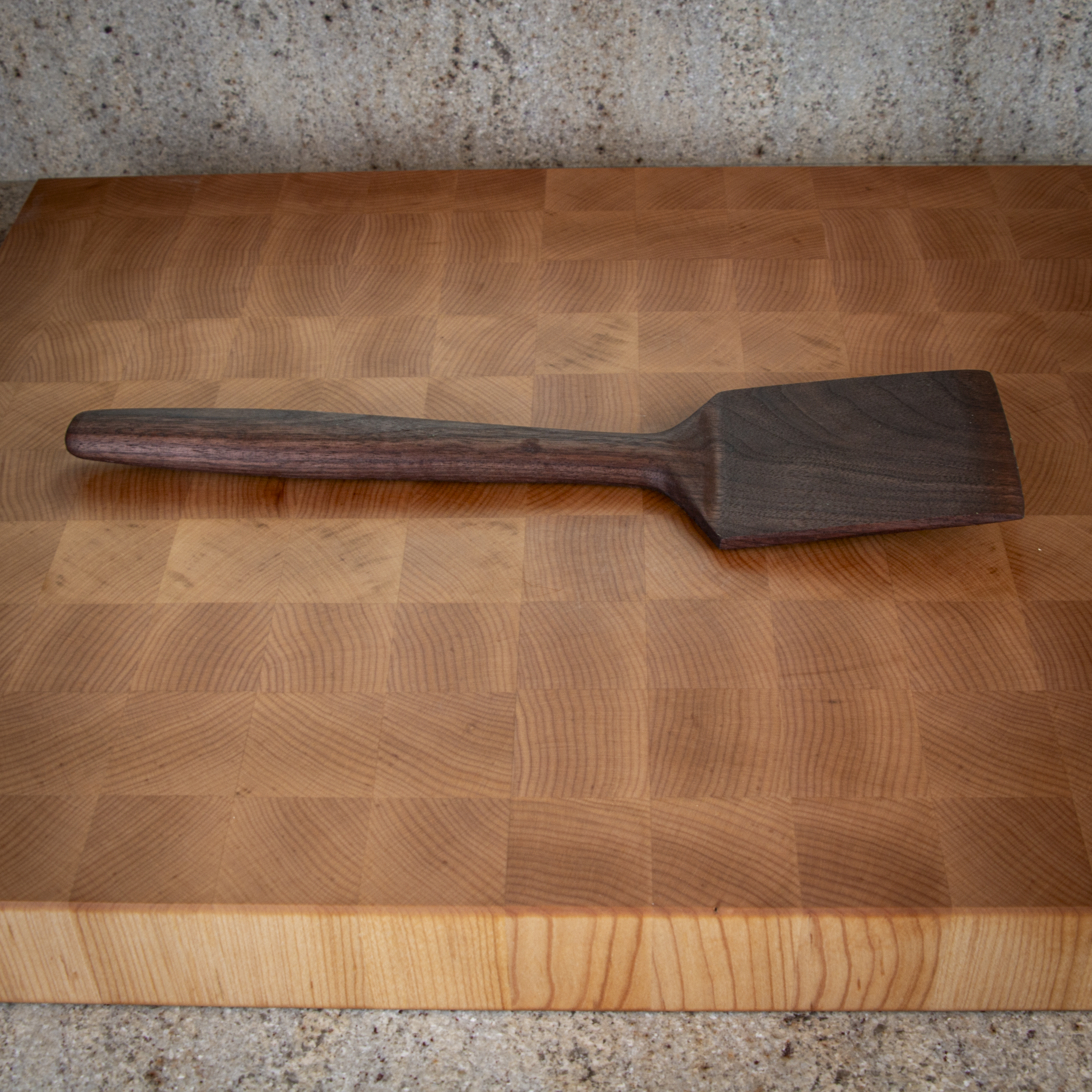 Solid wood turner spatula for high-end kitchen cooking